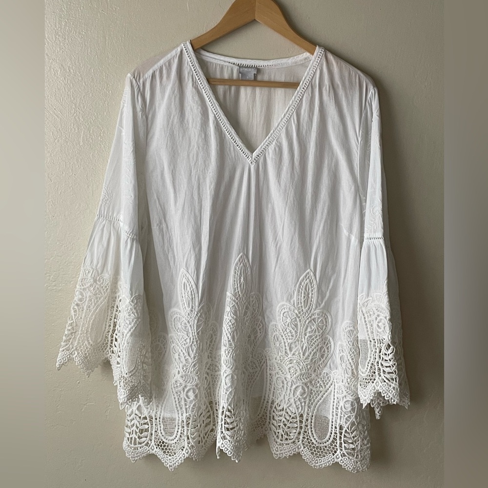 Chico’s white cotton Embroidered lace trim 3/4 sleeve Blouse